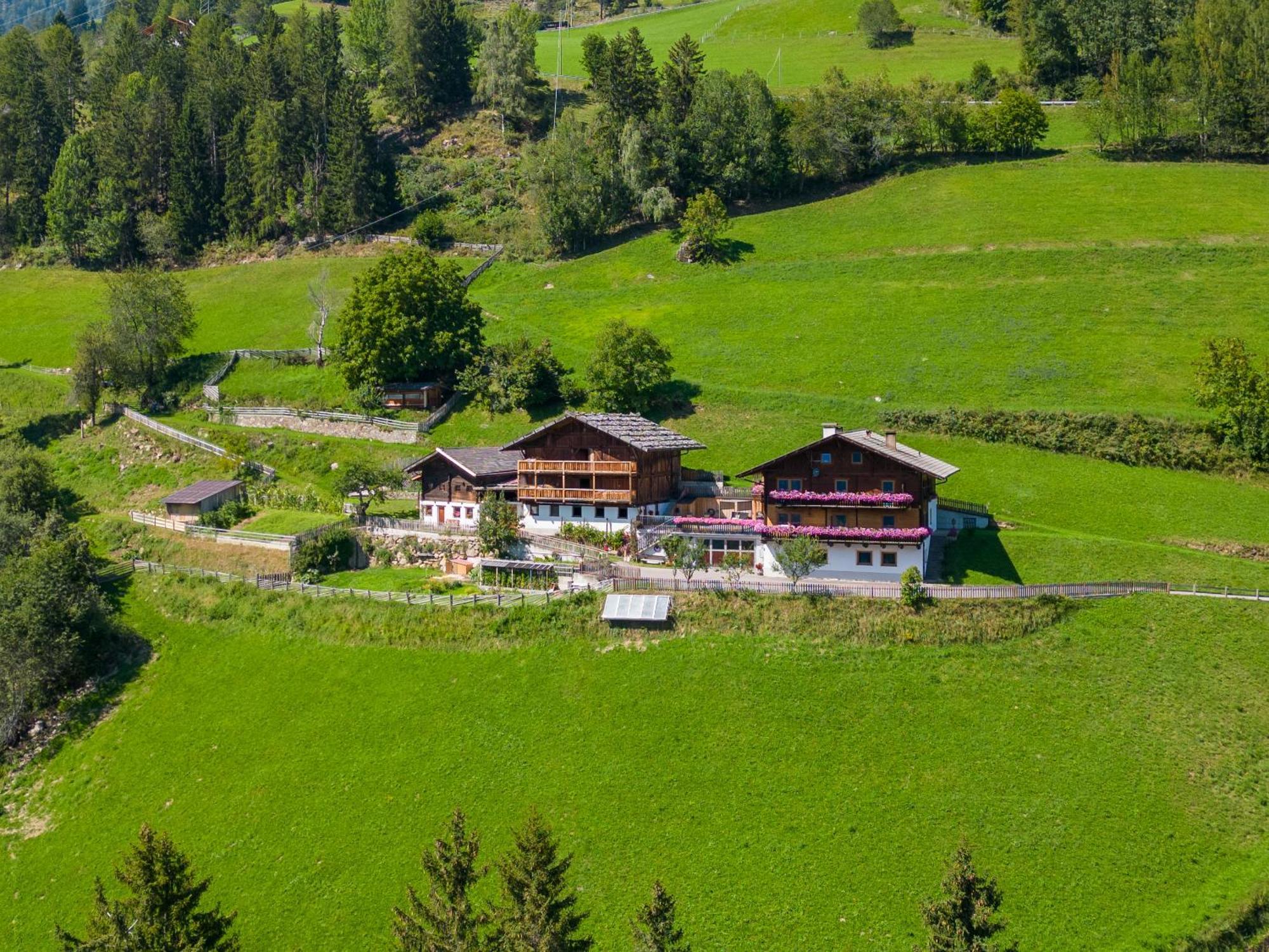 Panorama Apartment Raffeinhof Santa Valpurga Kültér fotó